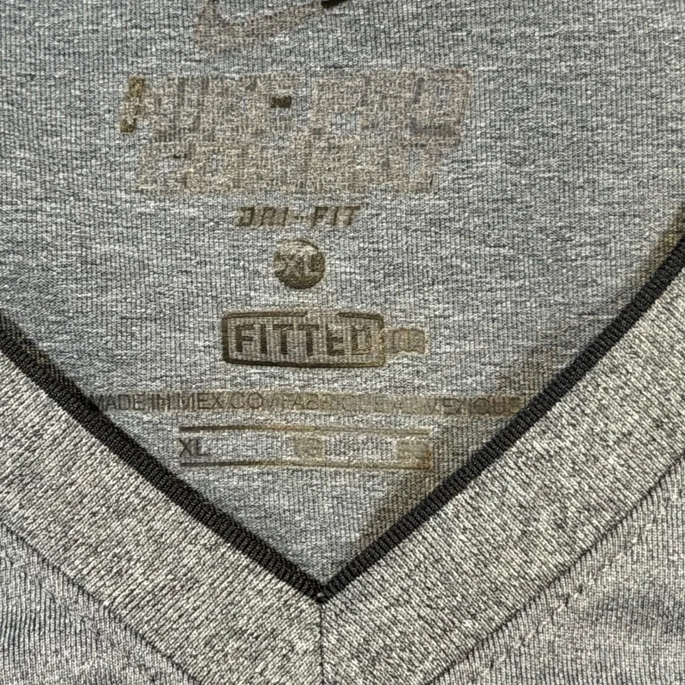 Nike Pro Combat Mens XL Gray Dri-FIT Fitted Long Sleeve V-Neck Training Shirt